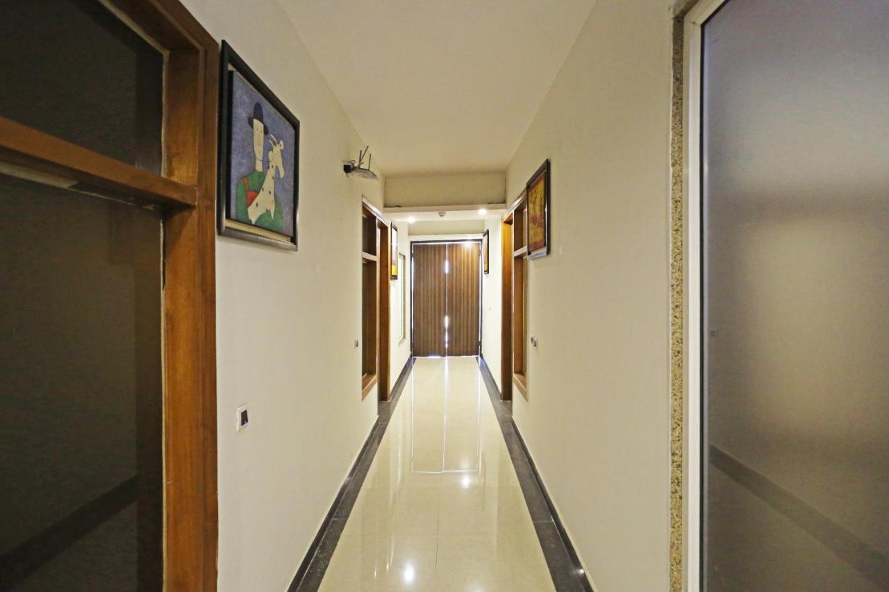 Hotel La Casa Delhi Airport Нью-Делі Екстер'єр фото