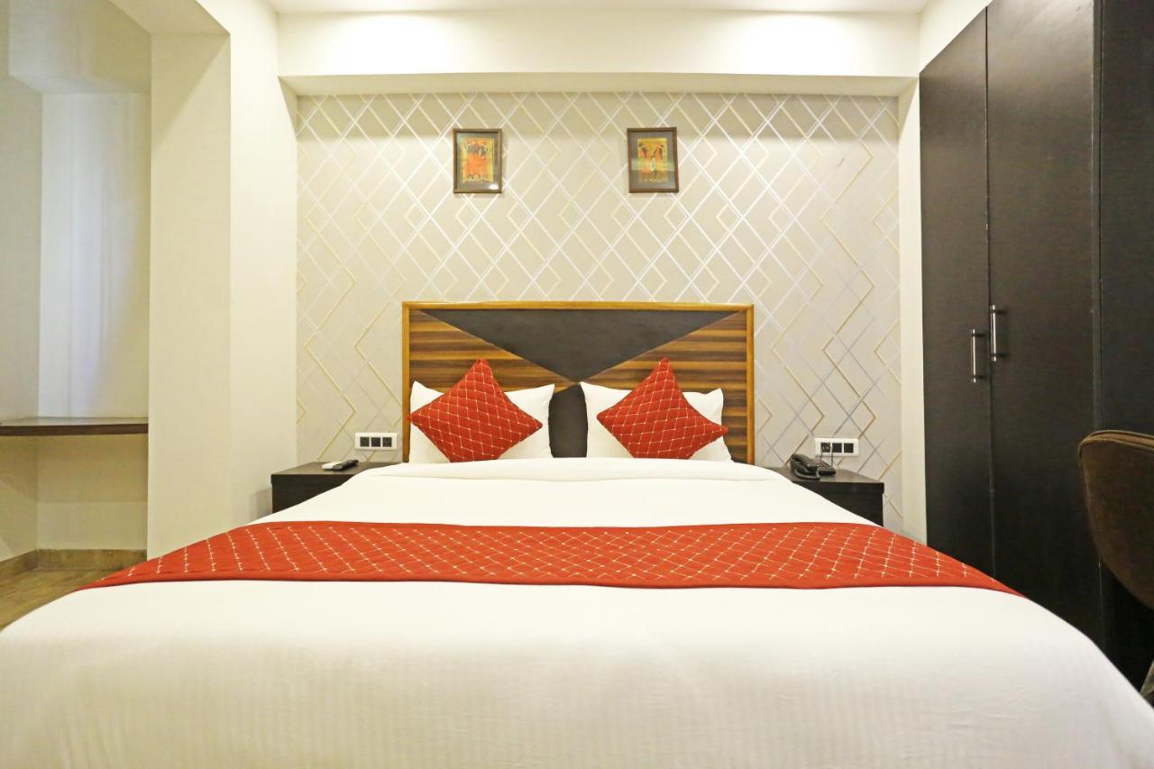Hotel La Casa Delhi Airport Нью-Делі Екстер'єр фото