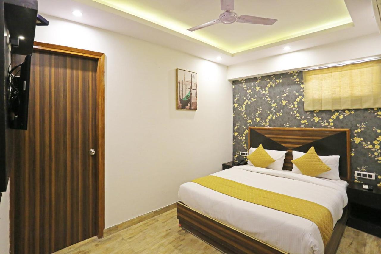 Hotel La Casa Delhi Airport Нью-Делі Екстер'єр фото