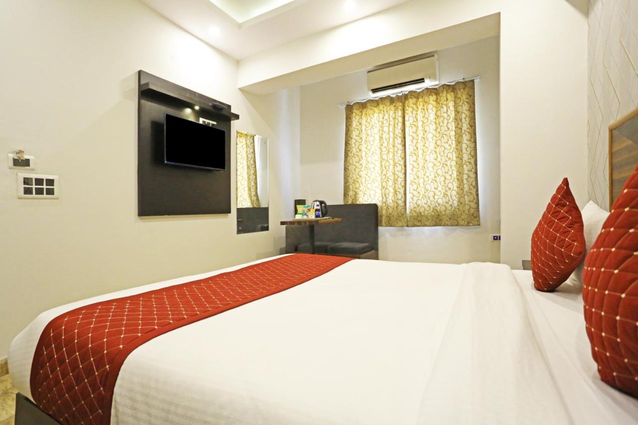Hotel La Casa Delhi Airport Нью-Делі Екстер'єр фото